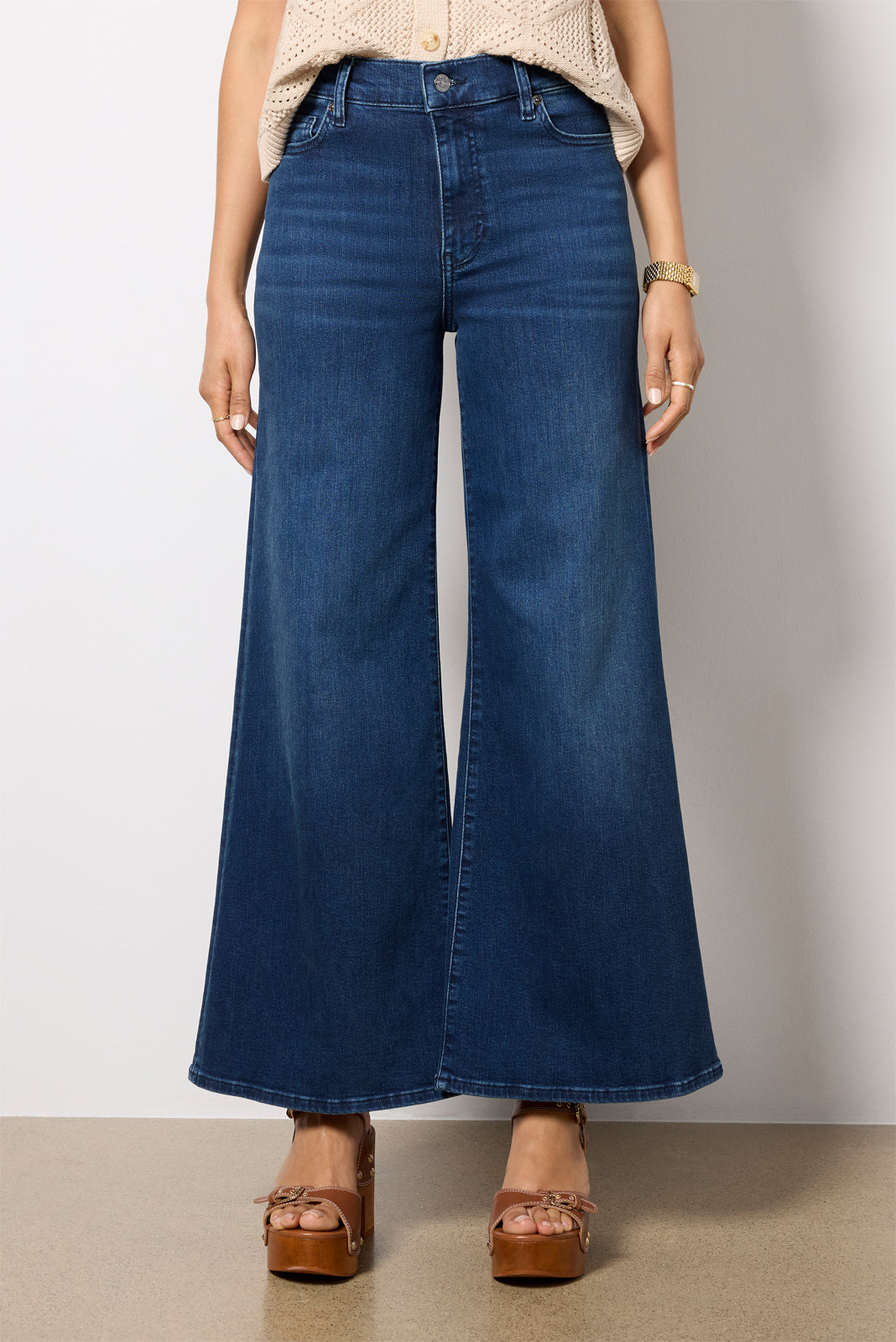 Le Palazzo Crop
