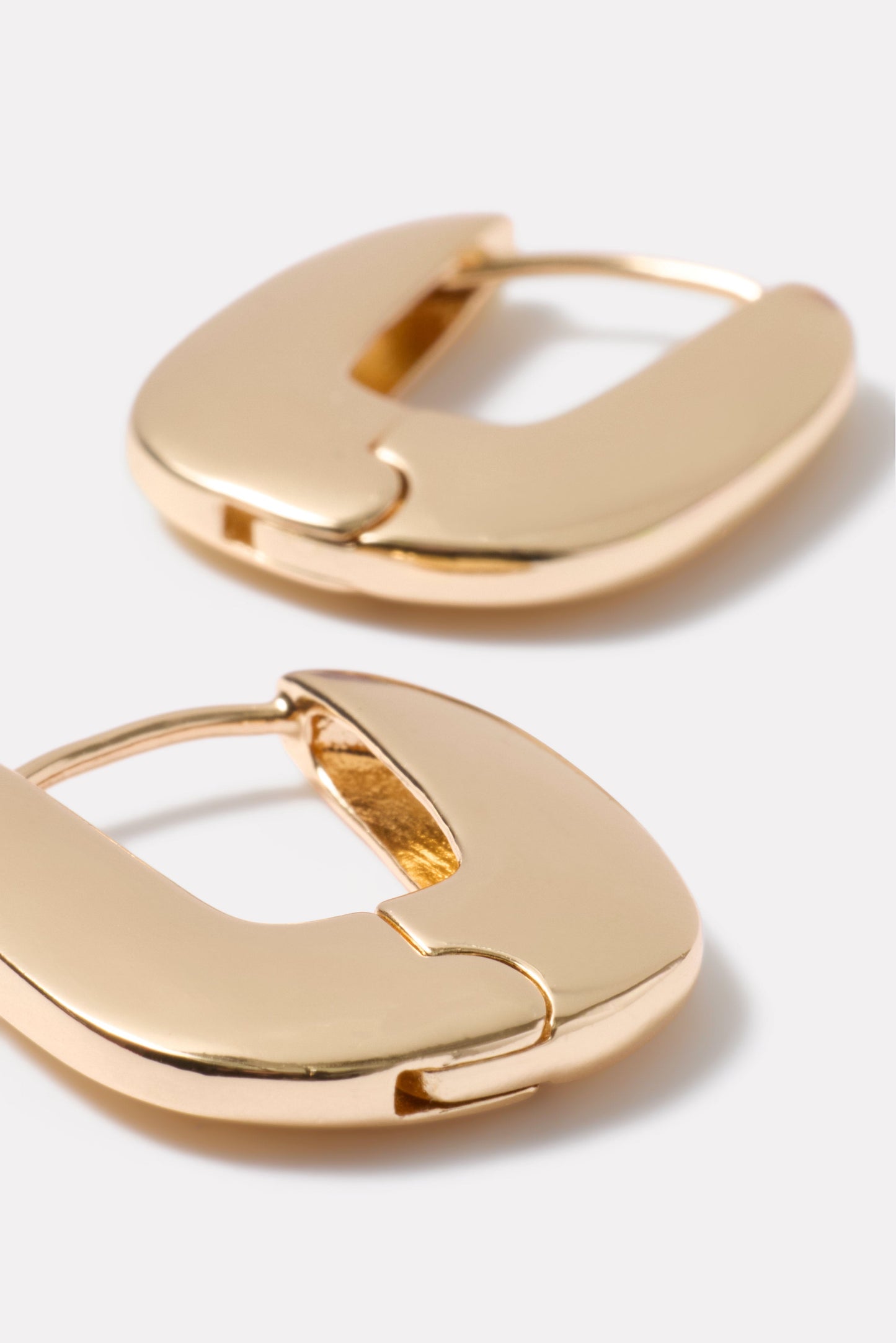 Montecito Flat Hoops