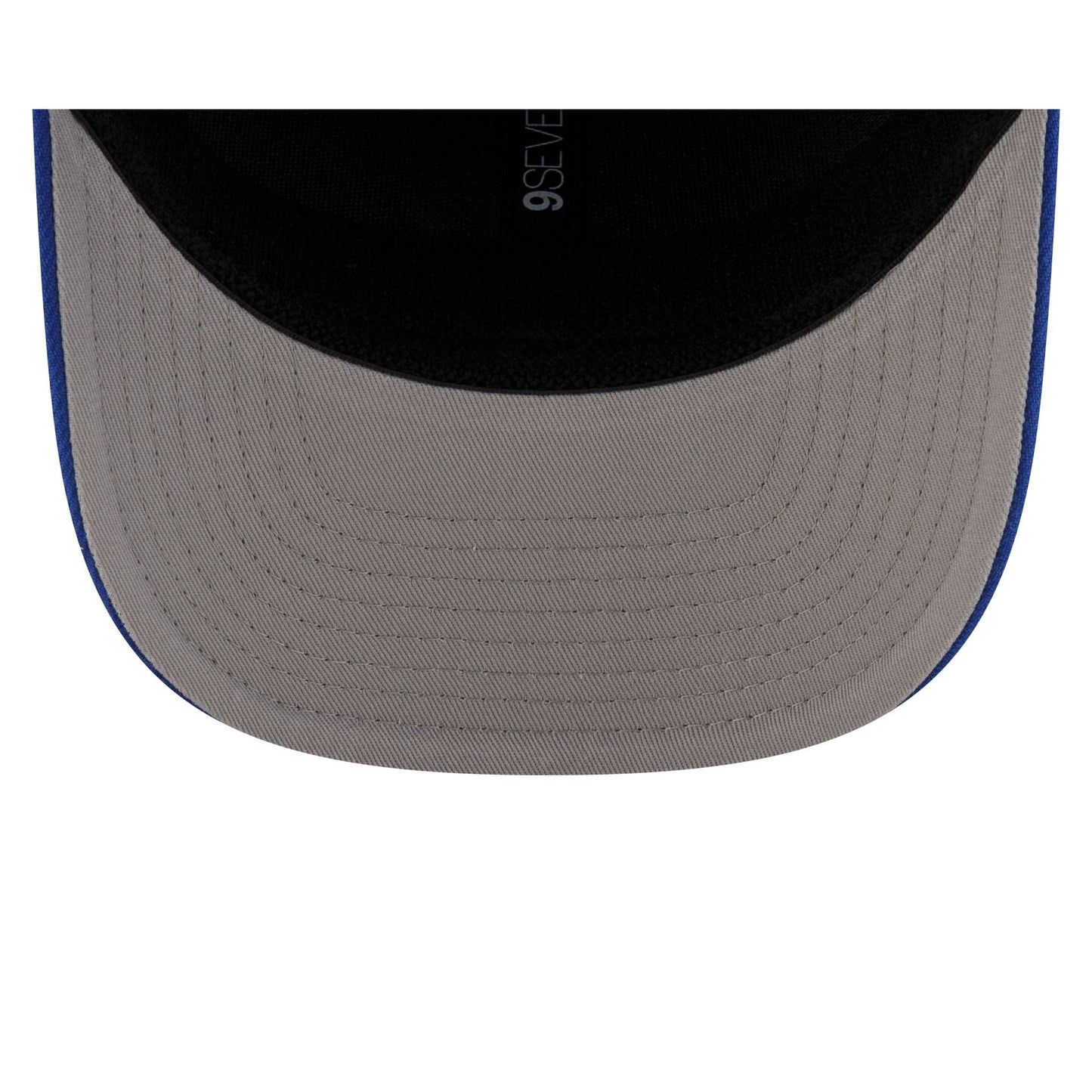 New York Knicks 2026 Champions Sidepatch 9SEVENTY Stretch-Snap Hat