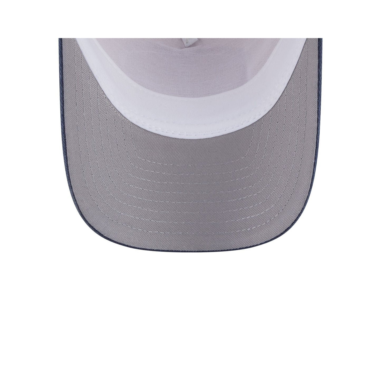 Chicago White Sox Frayed 9FORTY M-Crown A-Frame Trucker Hat
