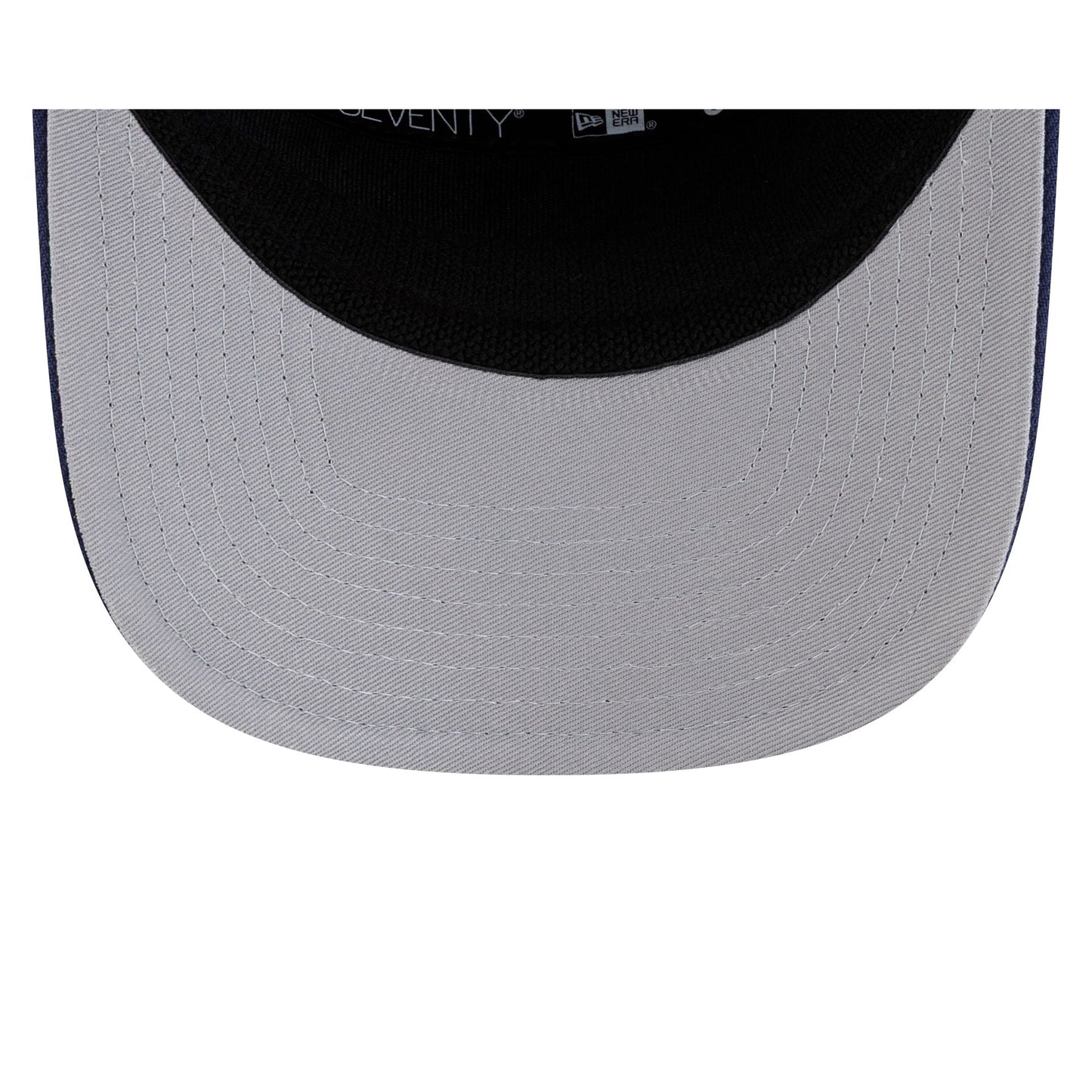 Toronto Maple Leafs Poly Split Panel 9SEVENTY Stretch-Snap Hat