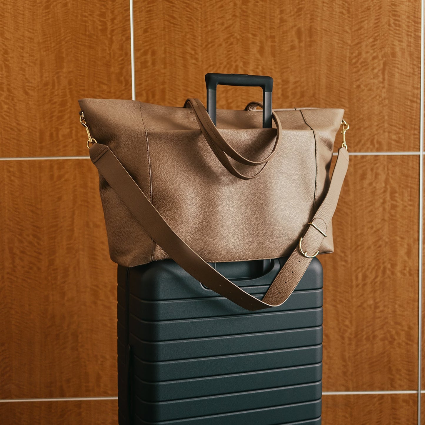 Easy Voyager Bag