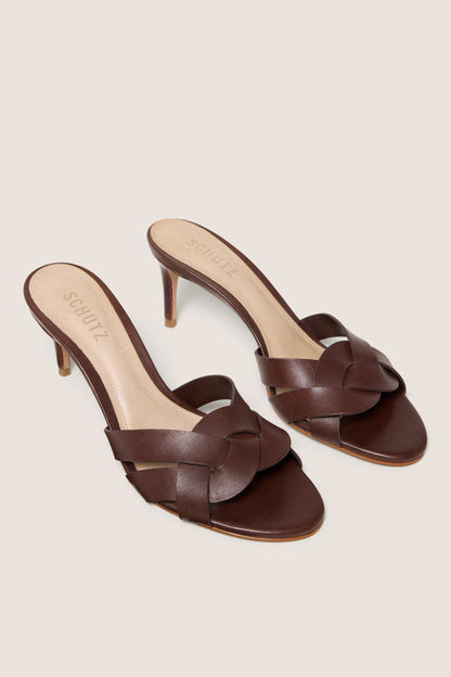 Renata Mule
