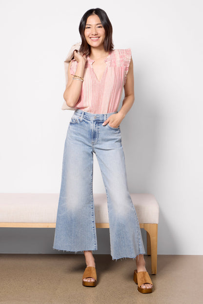 Petite Izzy Crop