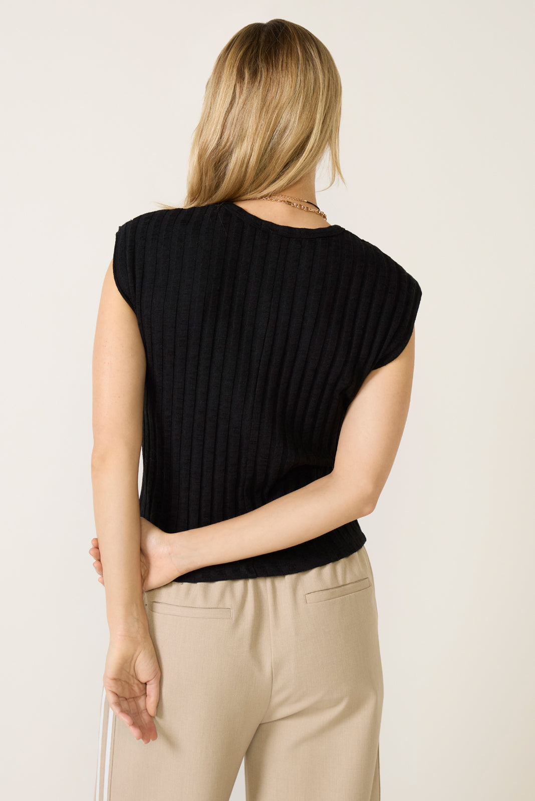 Jinny Muscle Top