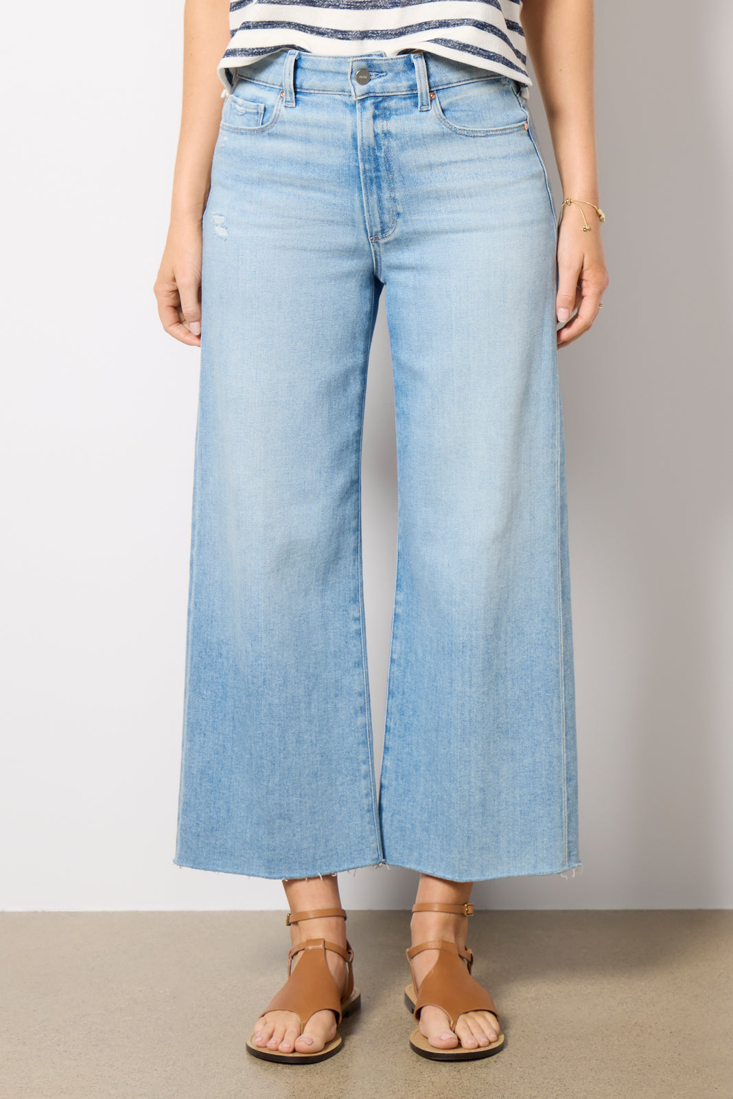 Anessa W/ Raw Hem
