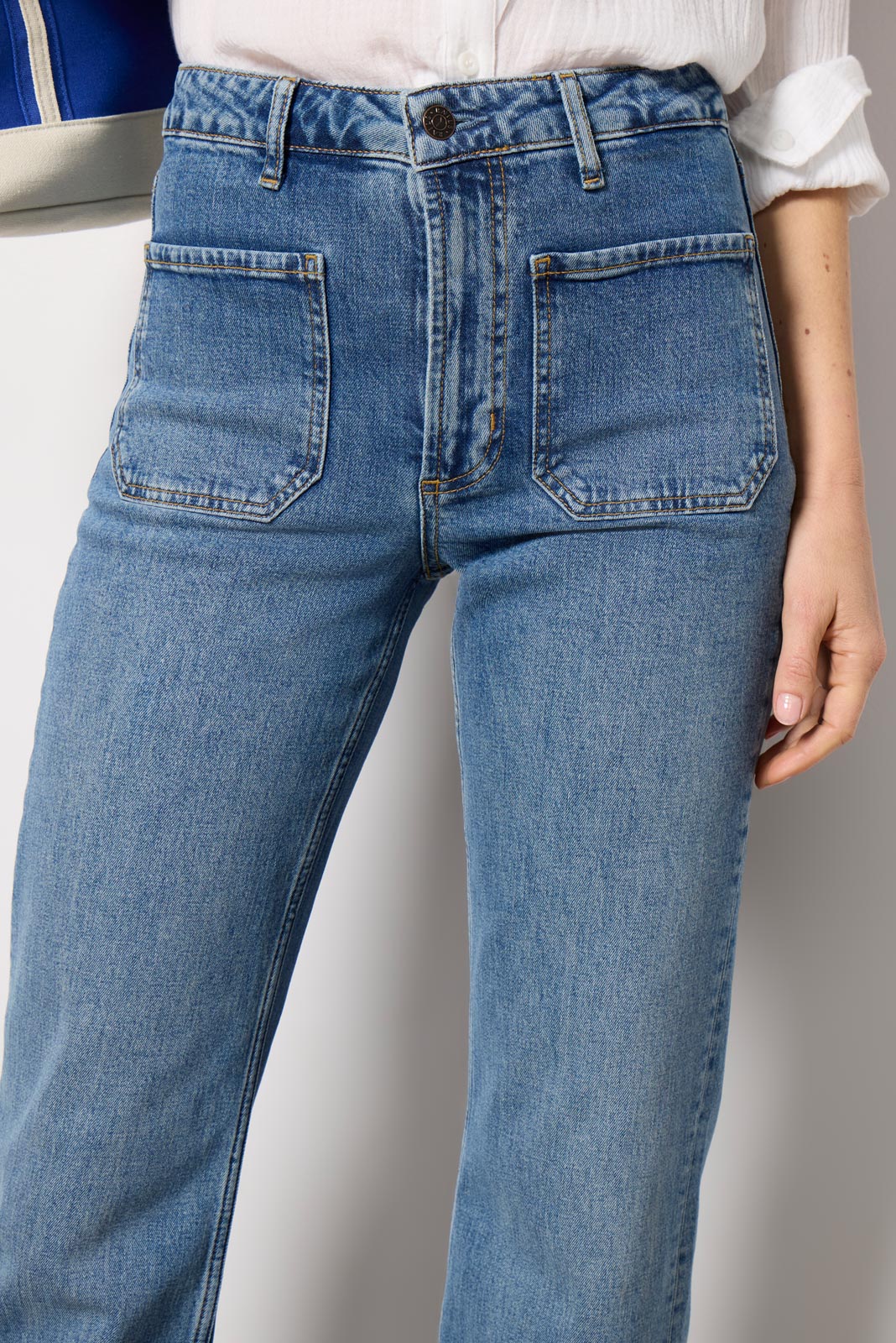 Alamitos Jean