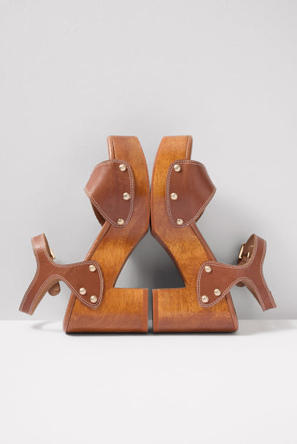 Yandy Wood Sandal