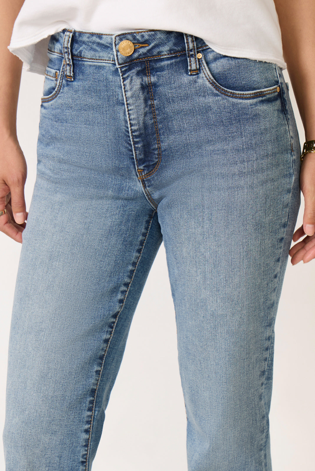 Ana Bootcut Jean