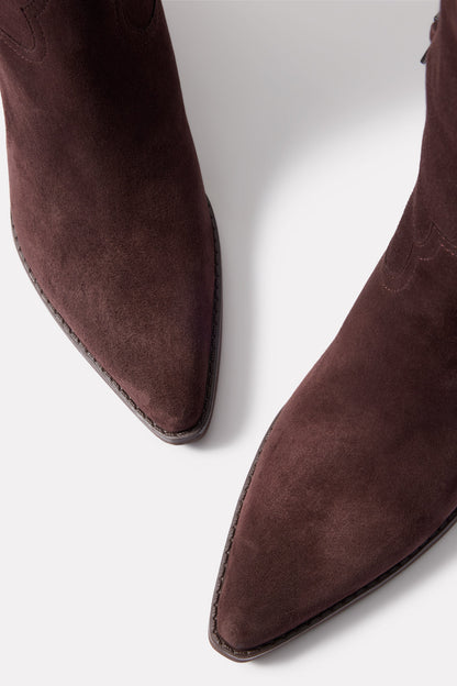 Wyatt Knee Boot