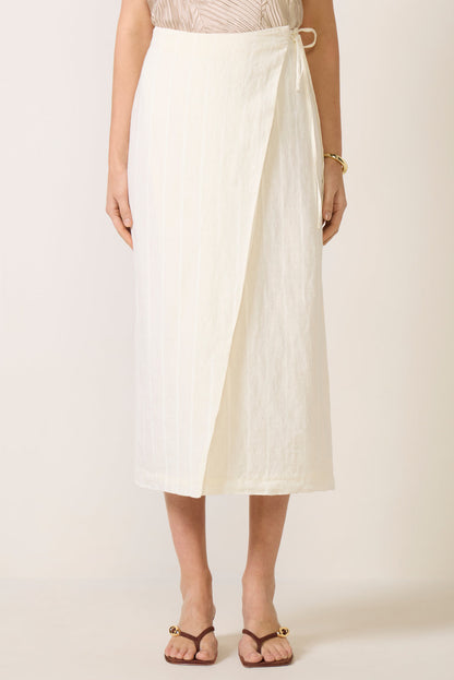 The Invisible String Skirt