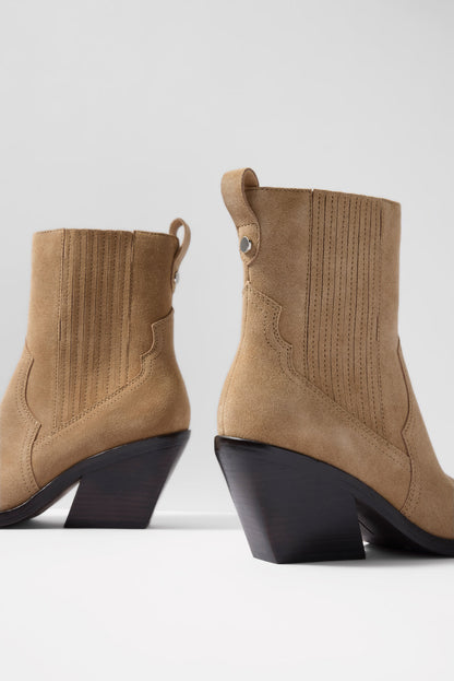 Vaydin Bootie