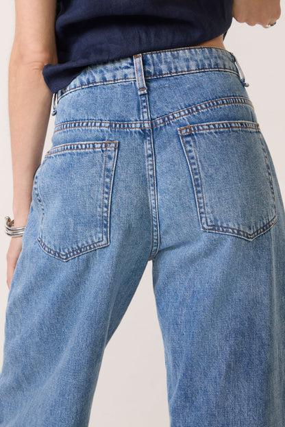 Twisted Barrel Jean