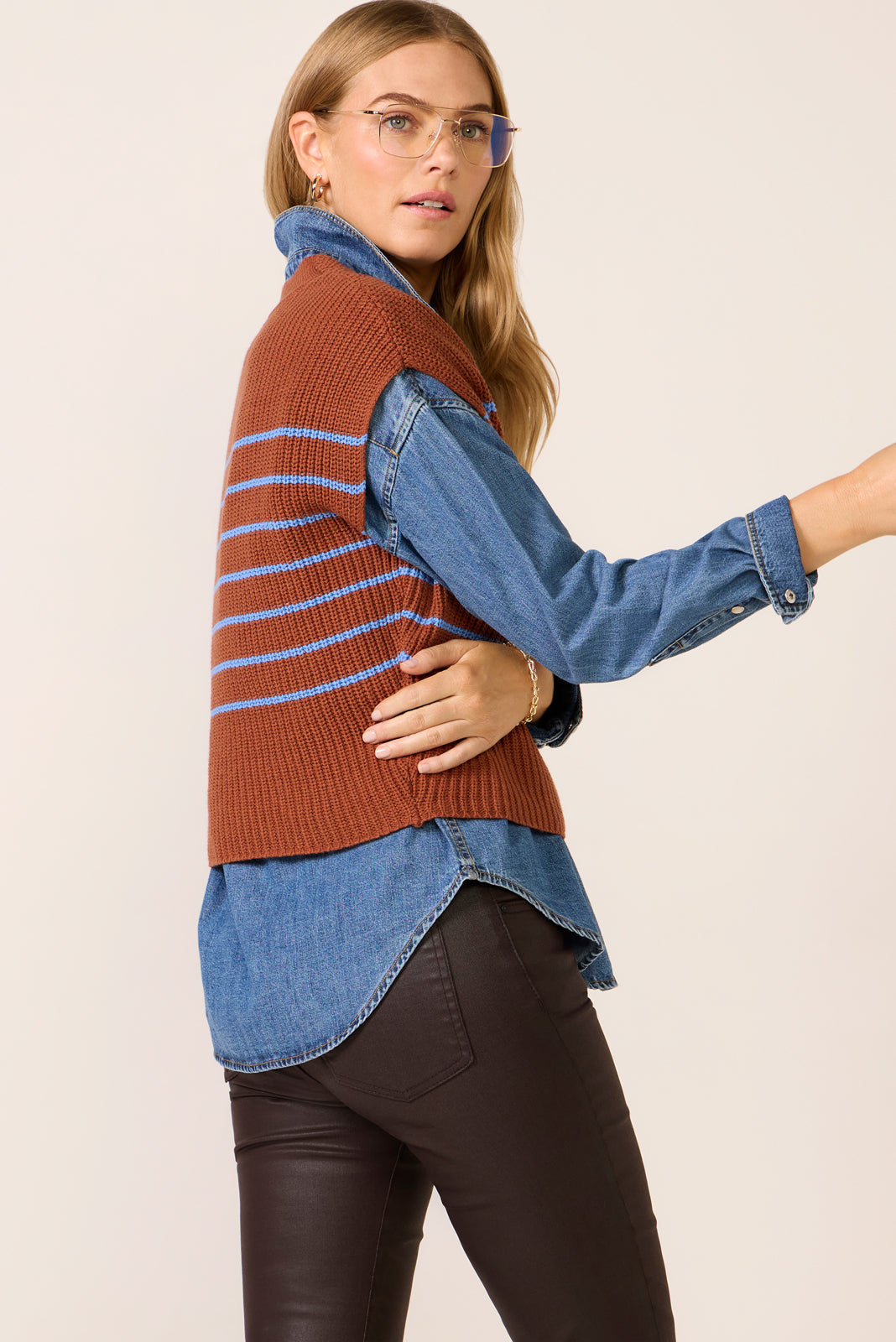 Aiden V-Neck Vest