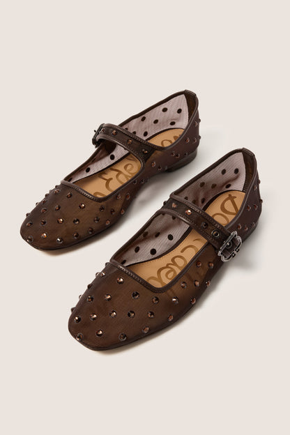 Michaela Shine Flat