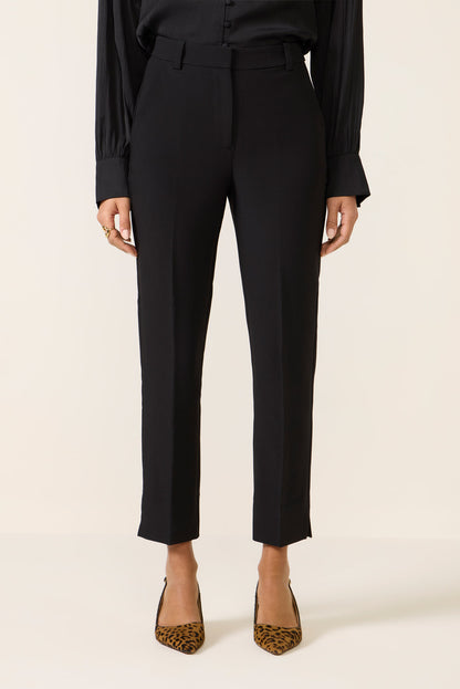 The Favorite Cigarette Pant