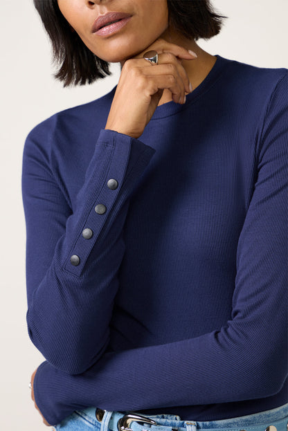Rilo Ribbed Snap Long Sleeve Top