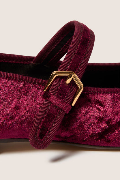 Roslyn Ballet Flat