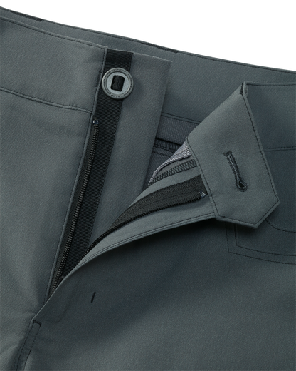 Women’s Kutana Stretch Woven Pant | Gunmetal