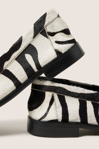 Tyche Loafer