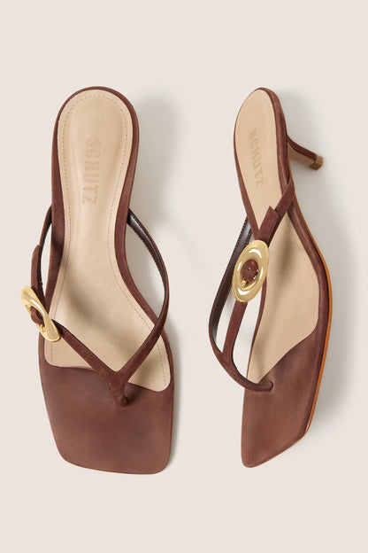 Miriam Kitten Heel