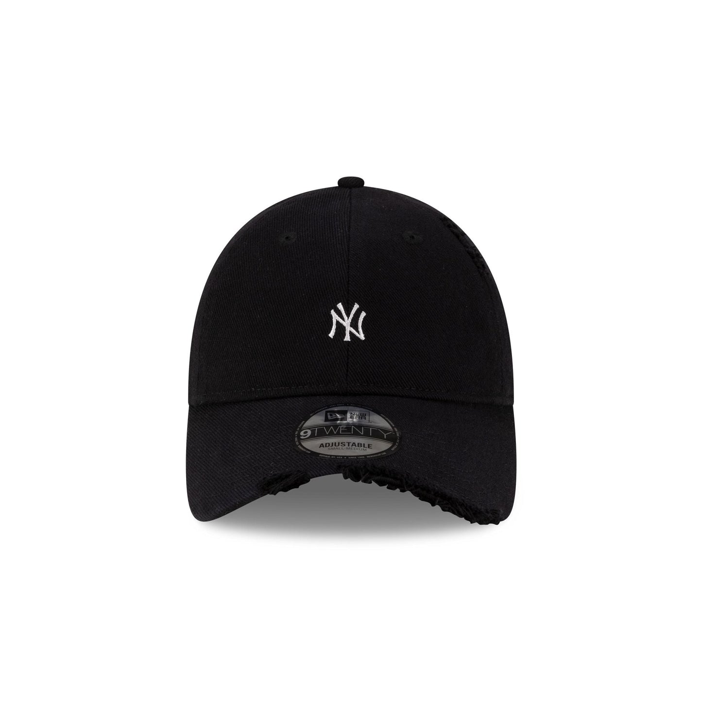 New York Yankees Distressed Twill 9TWENTY Adjustable Hat