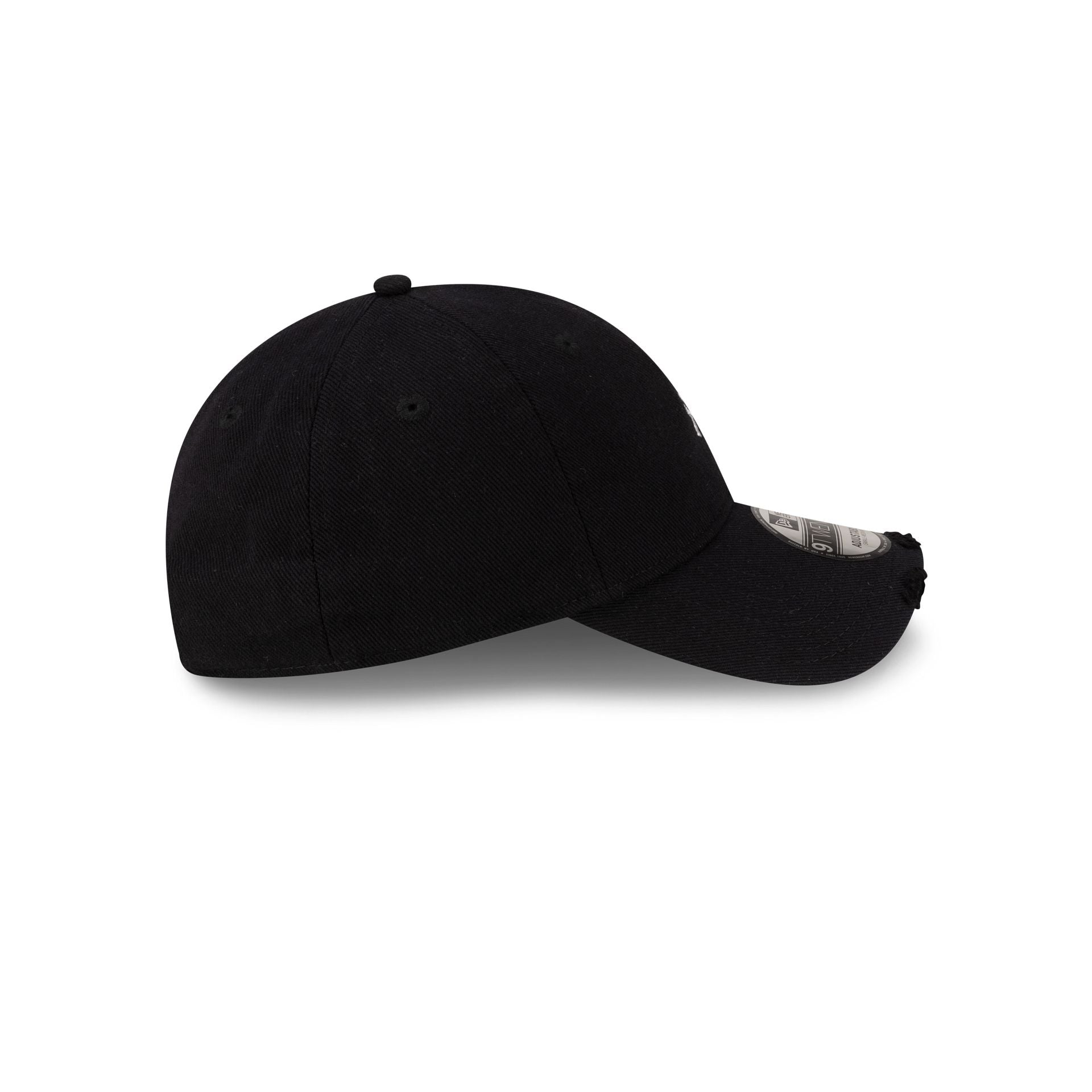 New York Yankees Distressed Twill 9TWENTY Adjustable Hat