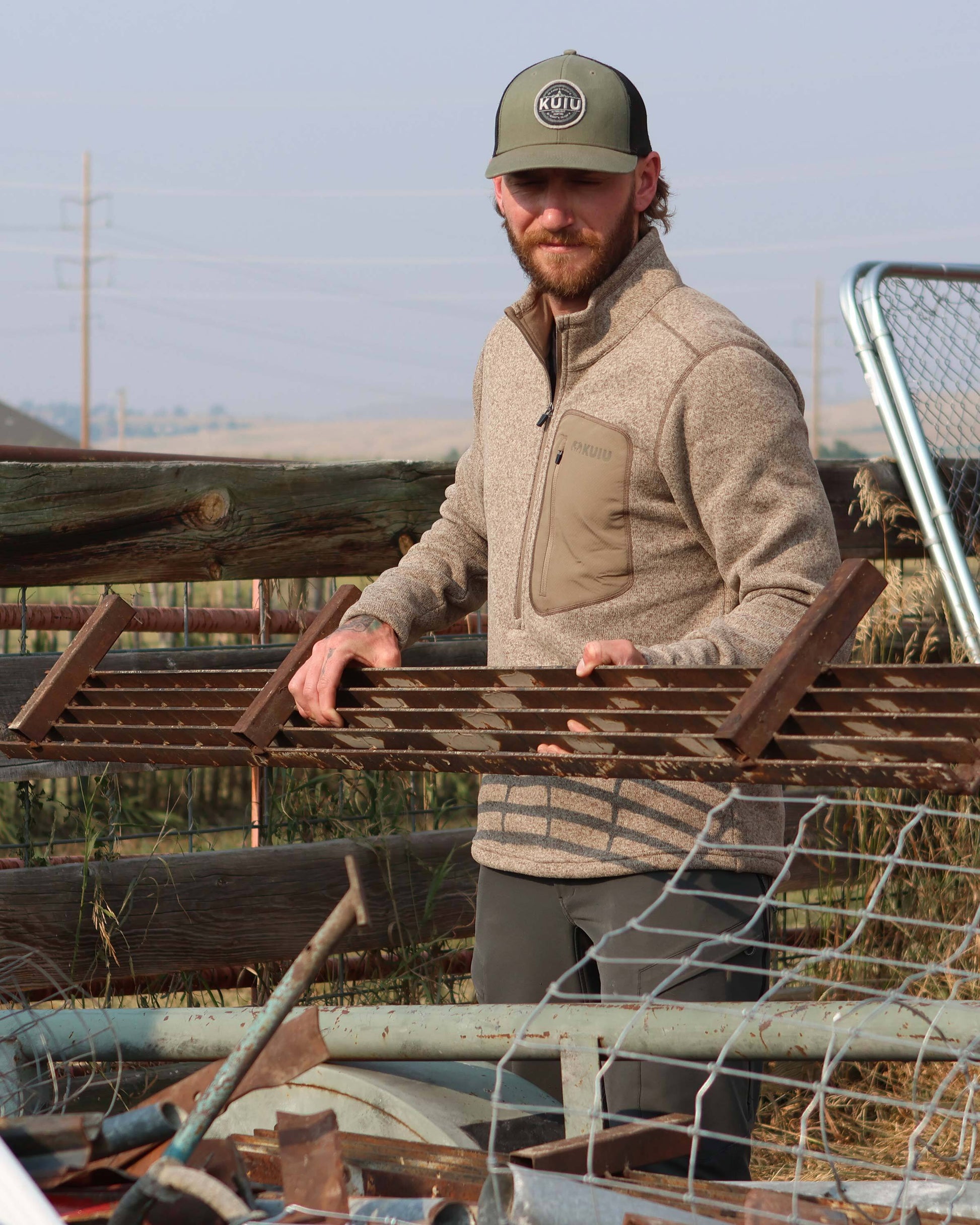 Base Camp Pullover Sweater | Charcoal Heather