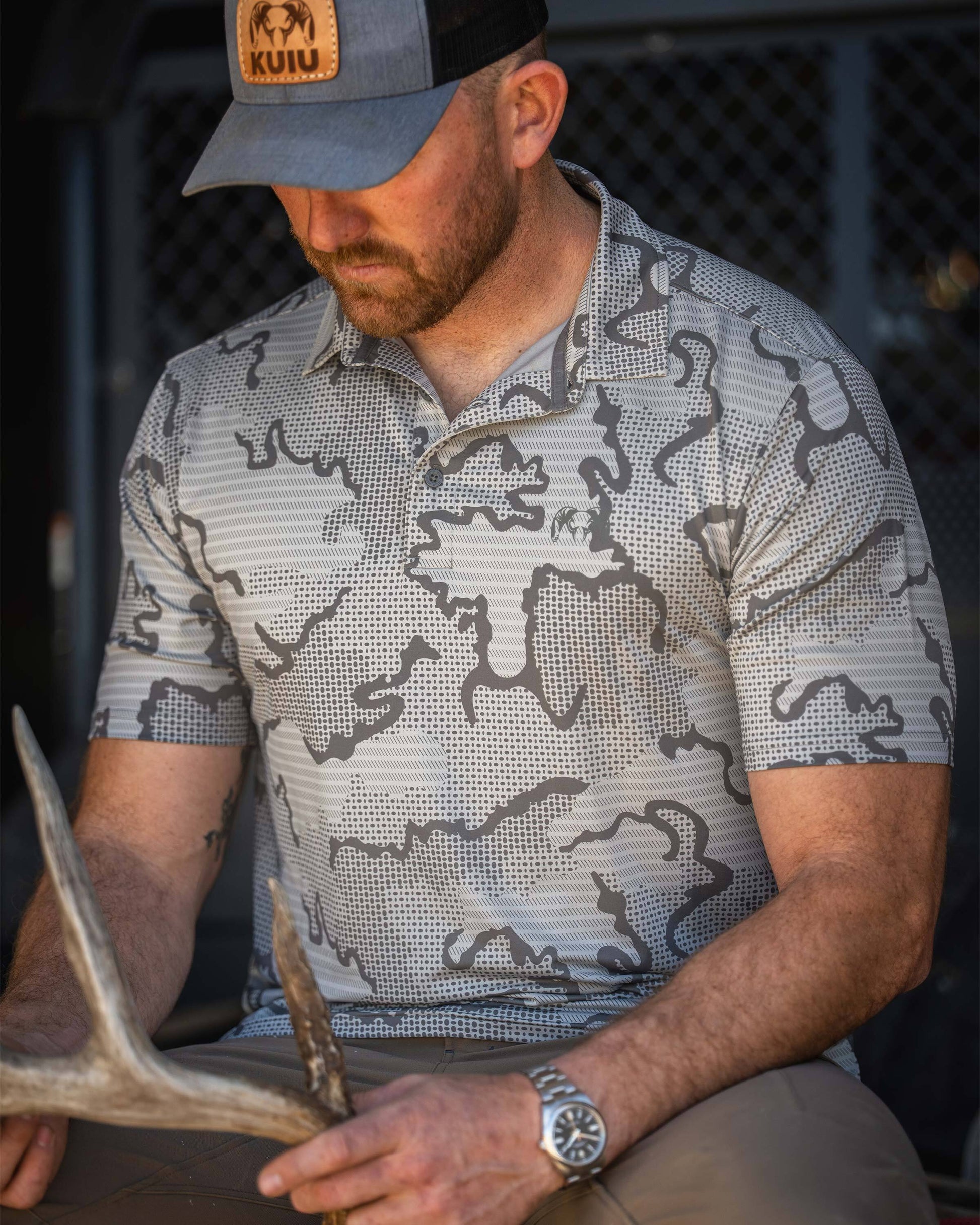 KUIU Performance Polo | Stone Tonal