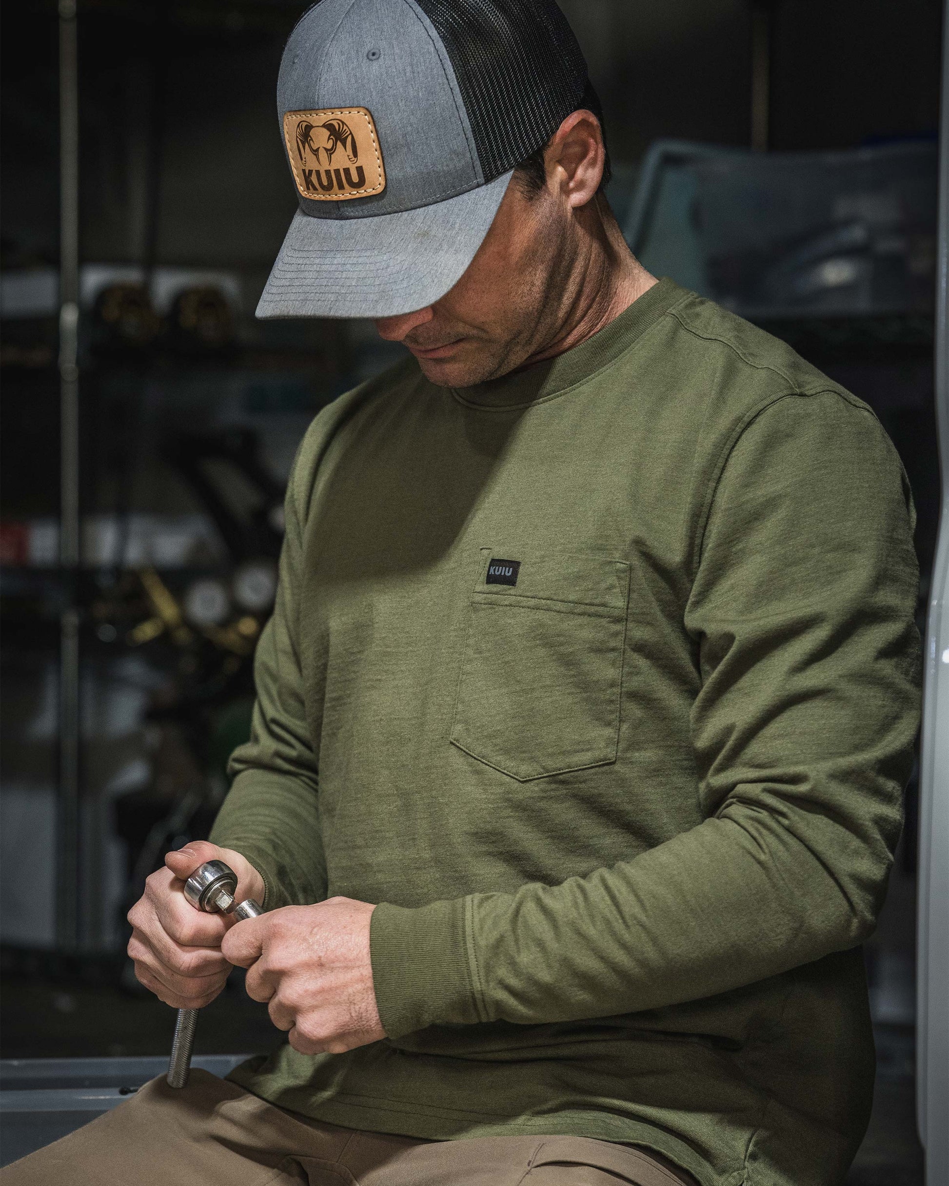 Workgrade LS Pocket Crew | Black