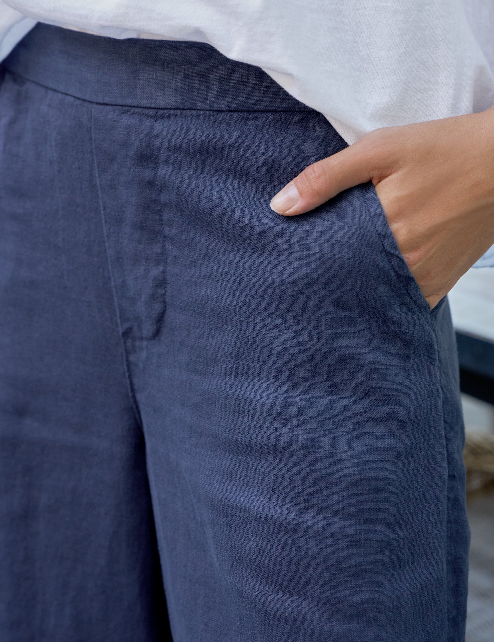 MAISIE Navy, Washed Linen