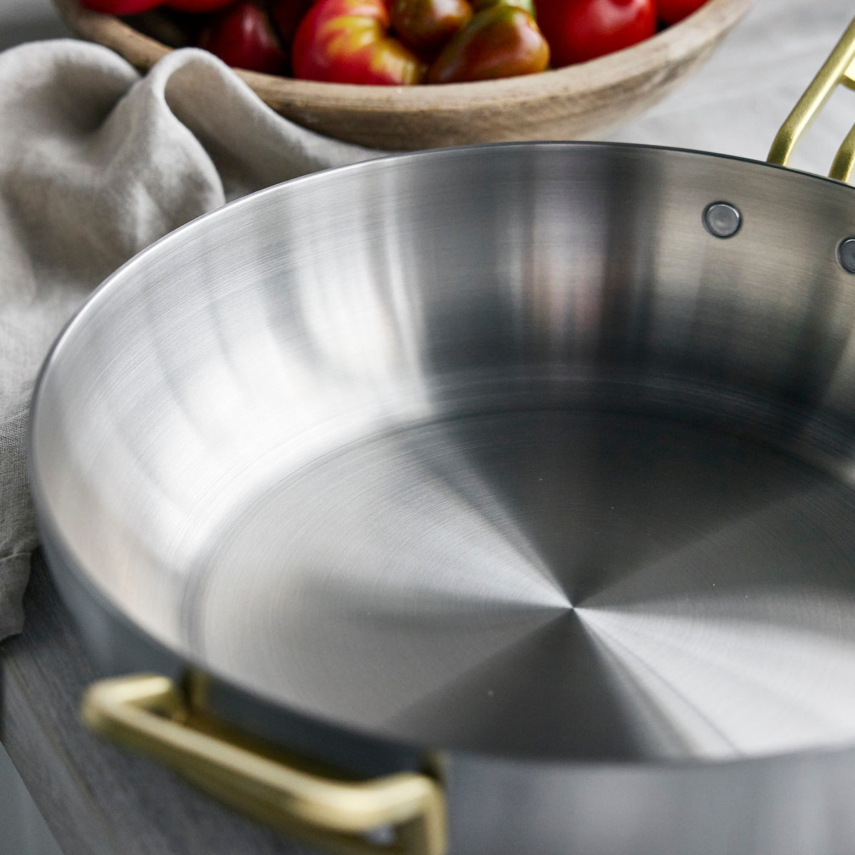 Stanley Tucci™ Uncoated Stainless Steel 6.5-Quart Stanley Pan with Lid