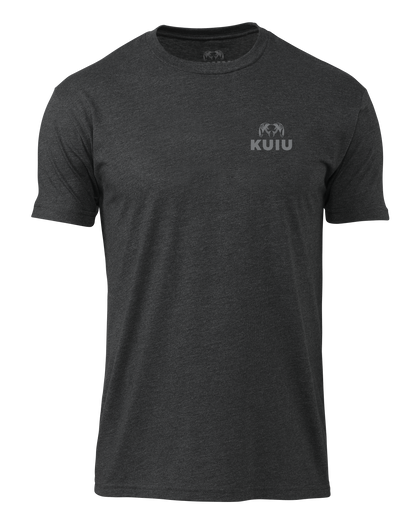 KUIU Vertical Flag Logo T-Shirt | Charcoal