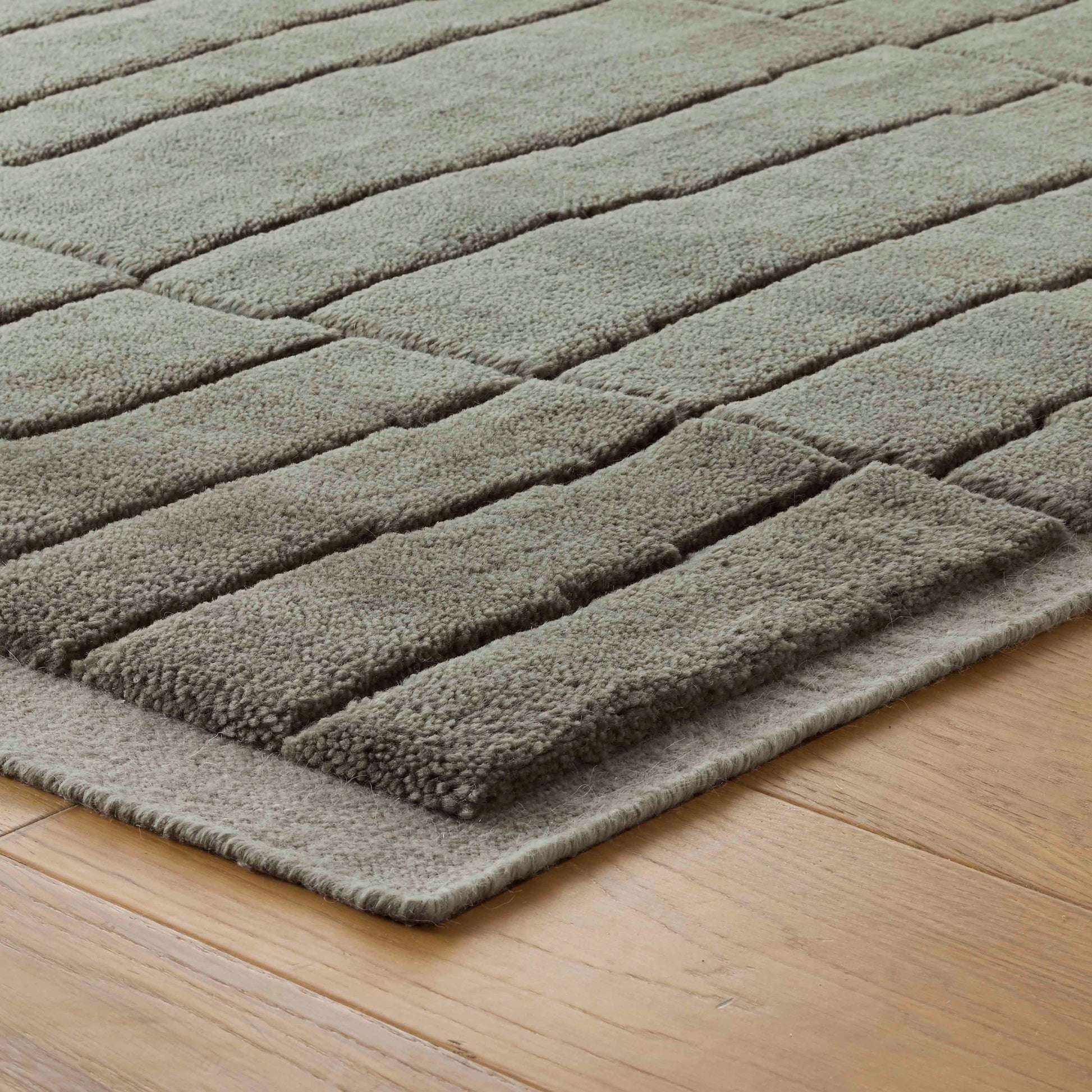 Aiden Hand-Knotted Area Rug