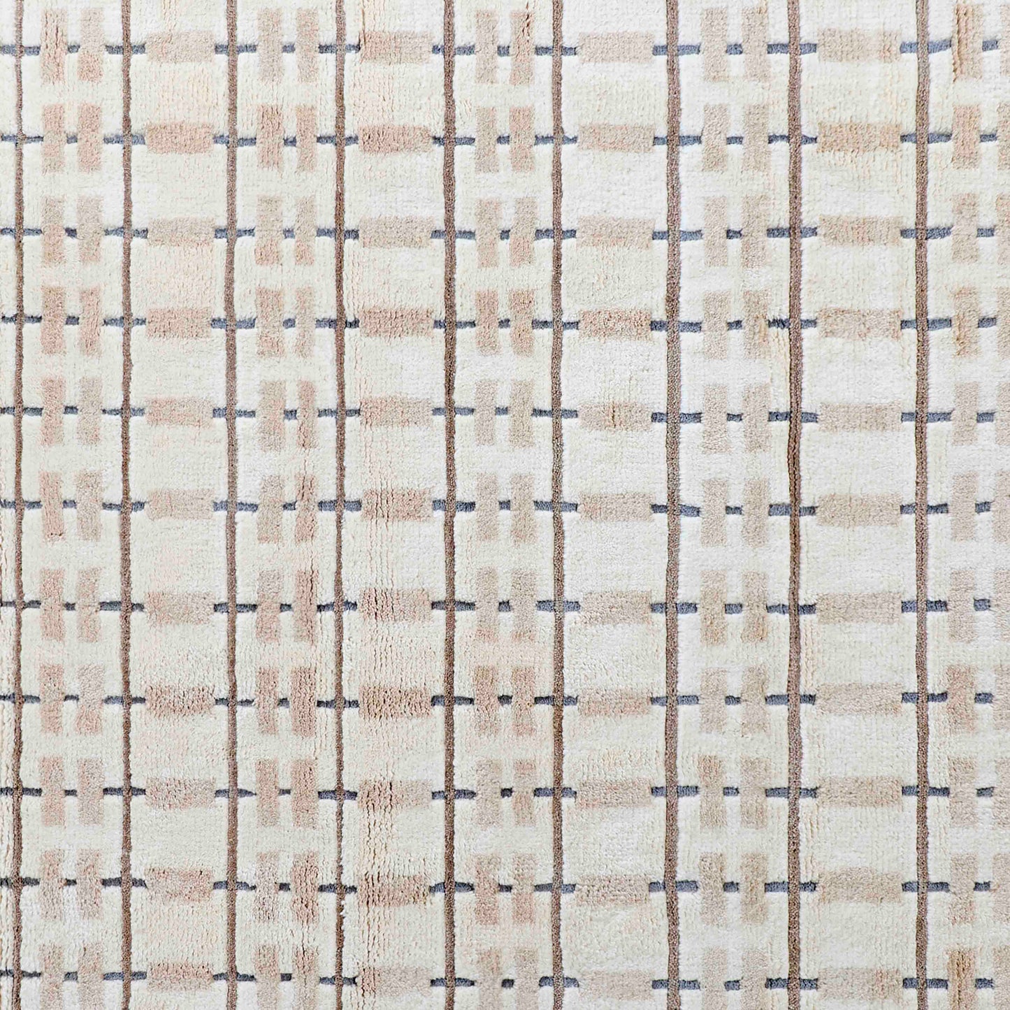 Mila Hand-Knotted Area Rug