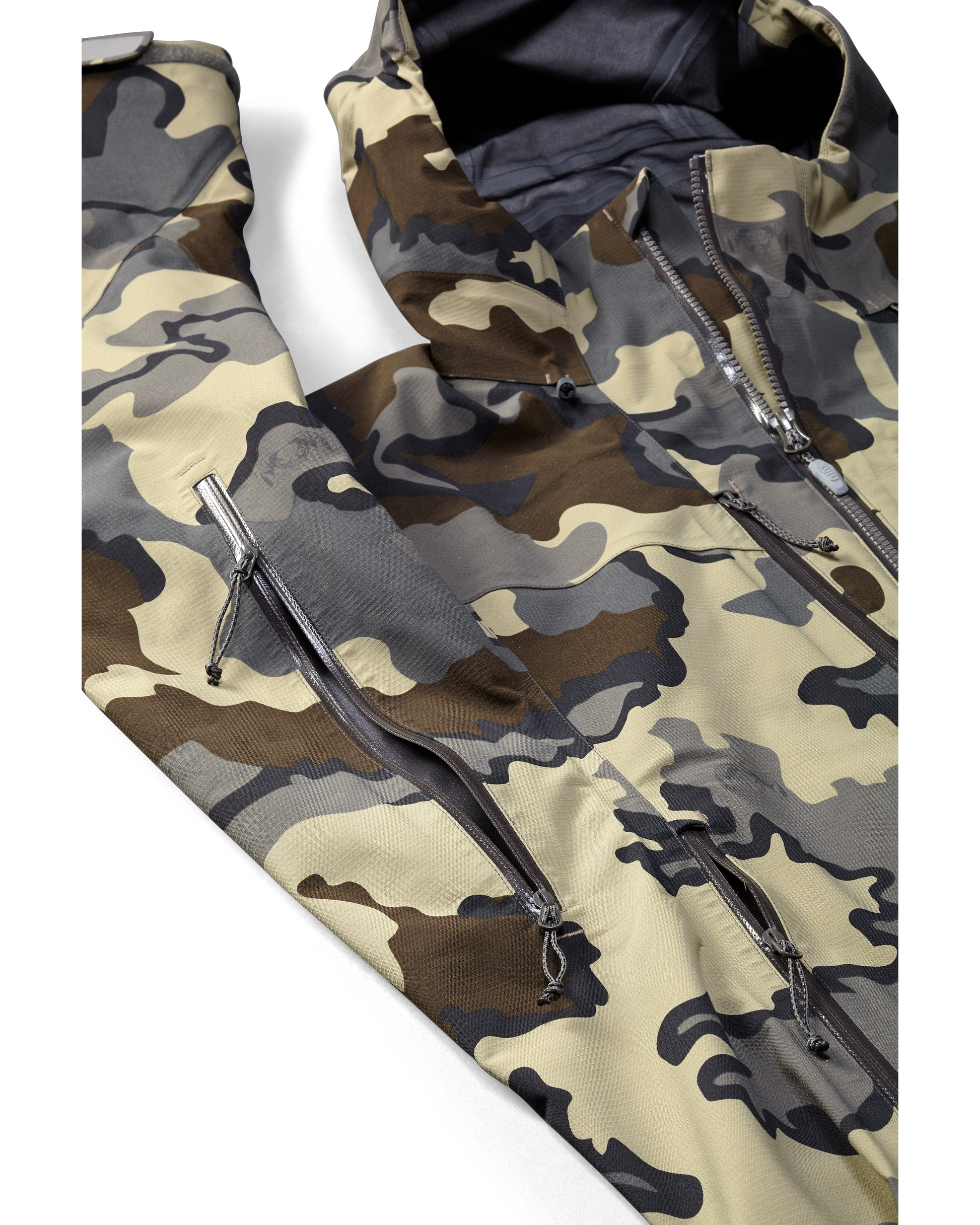 KUIU Kutana Storm Shell Jacket | Vias