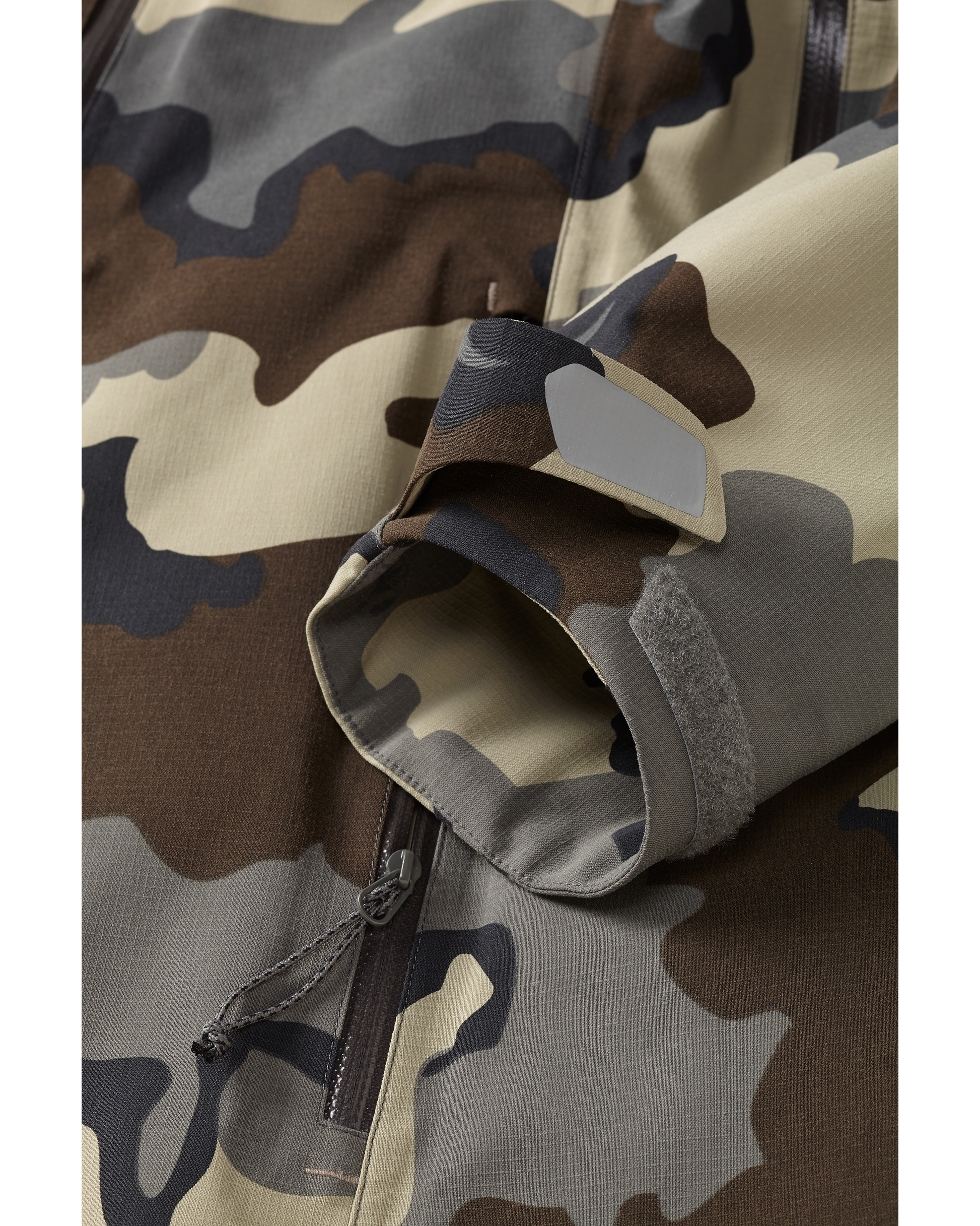 KUIU Kutana Storm Shell Jacket | Vias