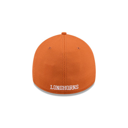 Texas Longhorns Performance 39THIRTY Stretch Fit Hat