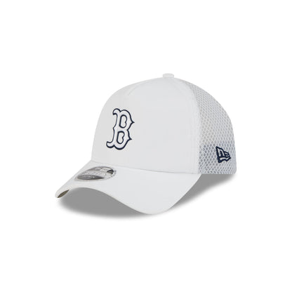 Boston Red Sox 2026 Batting Practice White 9FORTY APEX Trucker Hat