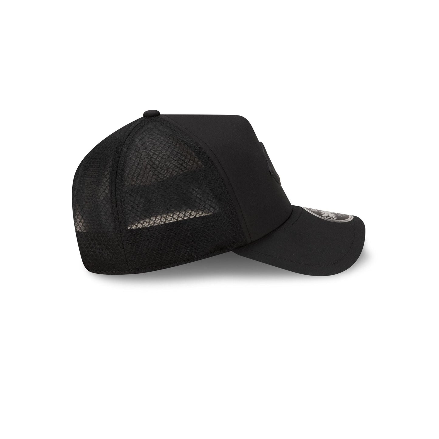 Cincinnati Reds 2026 Batting Practice Black 9FORTY APEX Trucker Hat