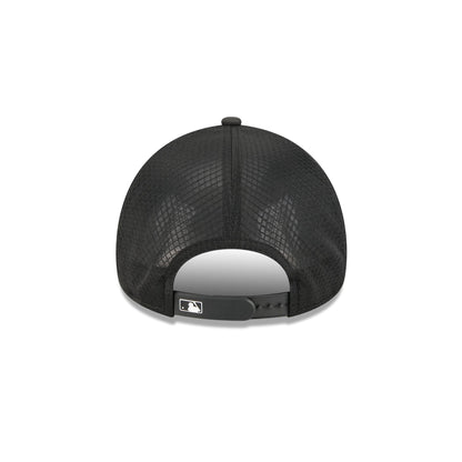 San Francisco Giants 2026 Batting Practice Alt Ball 9FORTY APEX Trucker Hat