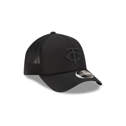 Minnesota Twins 2026 Batting Practice Black 9FORTY APEX Trucker Hat