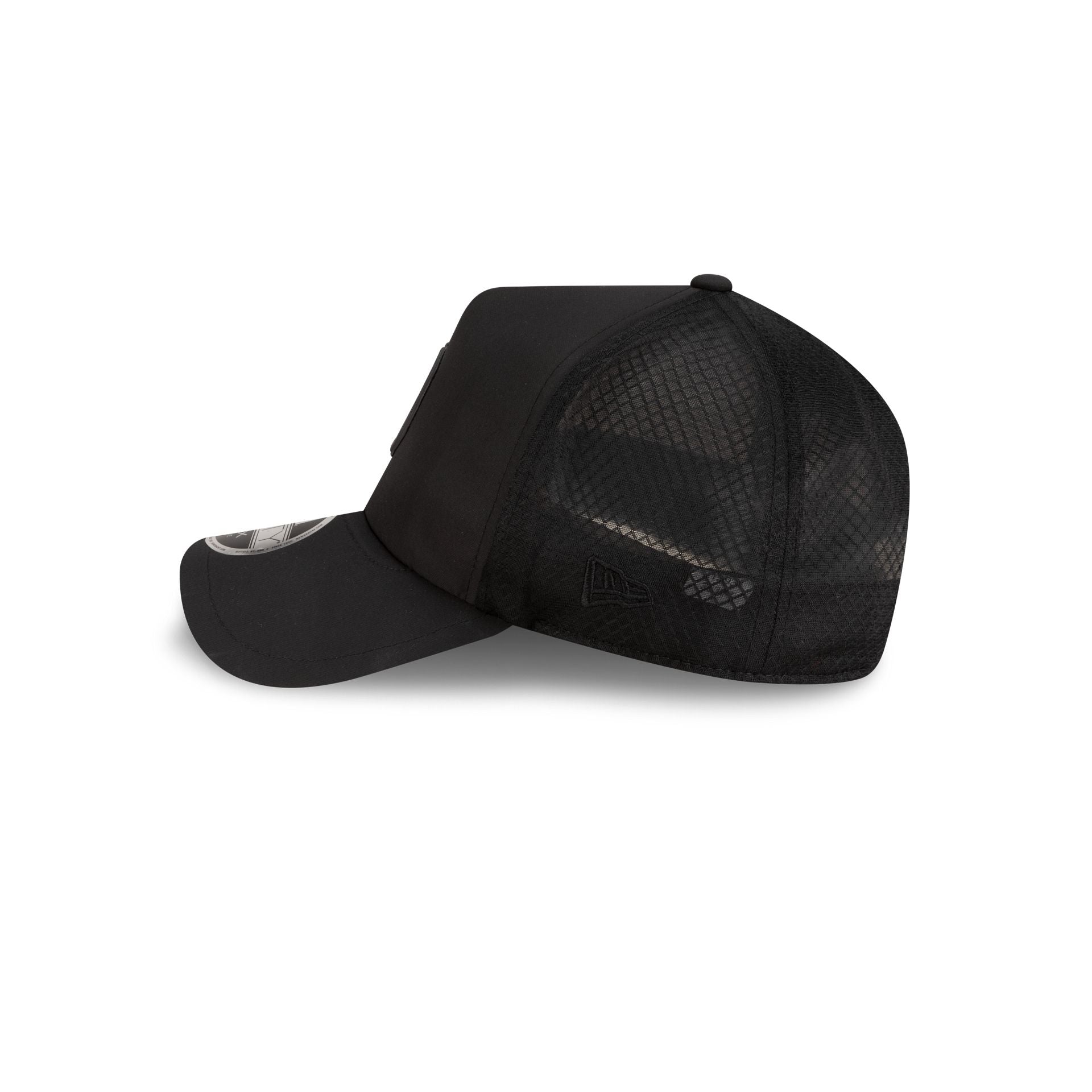 Milwaukee Brewers 2026 Batting Practice Black 9FORTY APEX Trucker Hat