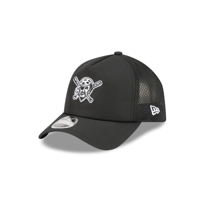 Pittsburgh Pirates 2026 Batting Practice Alt Pirate 9FORTY APEX Trucker Hat