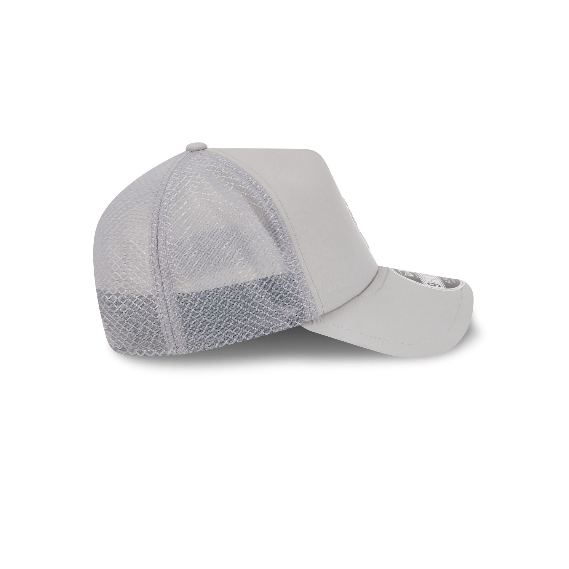 New York Yankees 2026 Batting Practice Colorway 9FORTY APEX Trucker Hat
