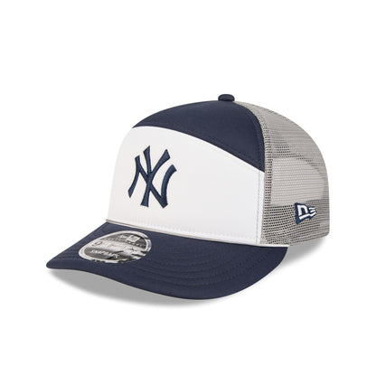 New York Yankees Blocked Split Panel 9FIFTY Trucker Hat