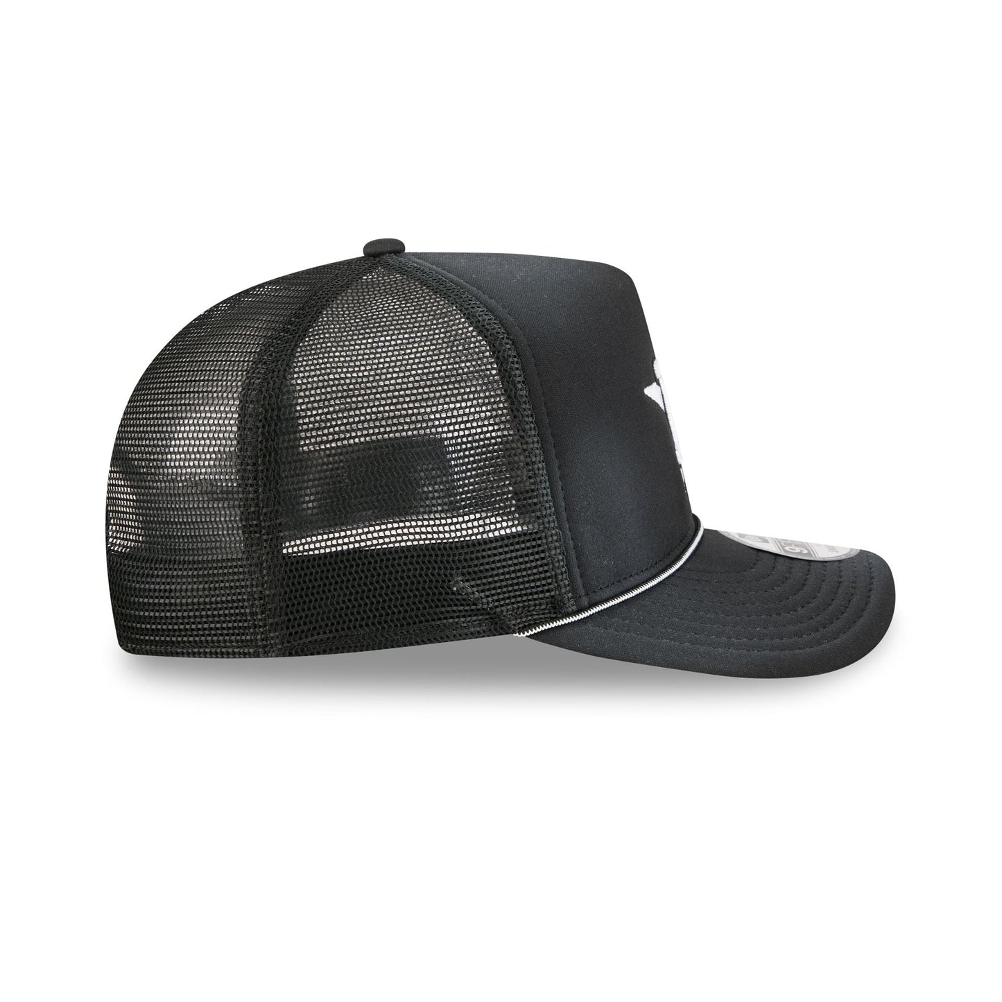 Houston Astros Washed Black 9FIFTY A-Frame Trucker Hat