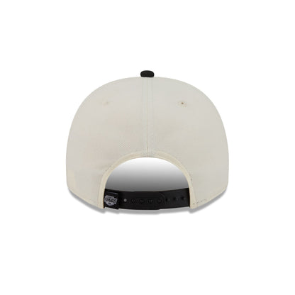 Los Angeles Kings Chrome White Classic 9FIFTY A-Frame Snapback Hat