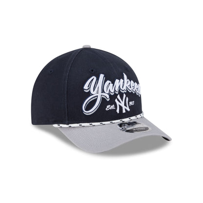 New York Yankees Team Loyal 9FORTY M-Crown Snapback Hat