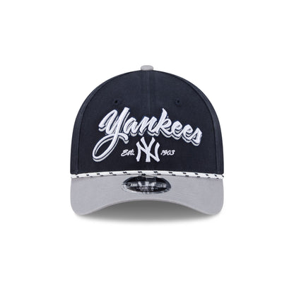 New York Yankees Team Loyal 9FORTY M-Crown Snapback Hat